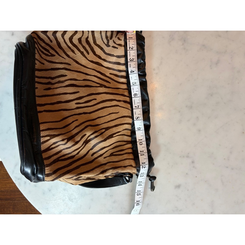 The Elephant Walk Dallas Collectible Zebra Calf Hair Leather Bucket Bag Vintage - Picture 14 of 16